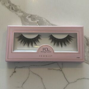 🌸5/$25🌸 House of Lashes in iconic